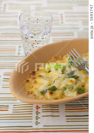 アスパラグラタン 5693747