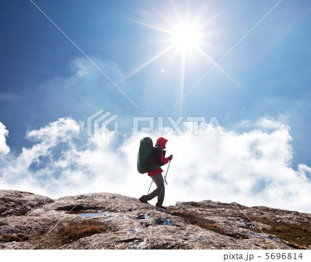 Hike Hike 5696814