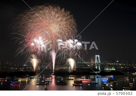 お台場レインボー花火 5700302