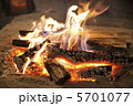 信州の囲炉裏 5701077