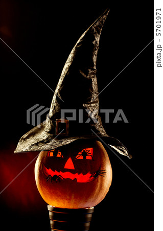 Halloween objects 5701971