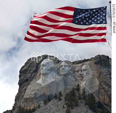 Rushmore Rushmore 5705075