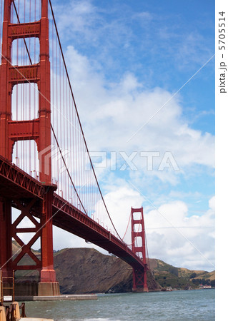 Golden gate 5705514