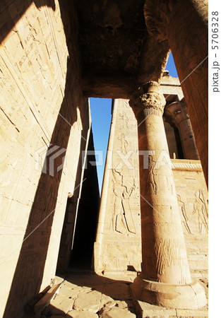 Luxor temple 5706328