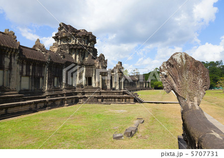 Angkor Wat outer wall Angkor Wat outer wall 5707731