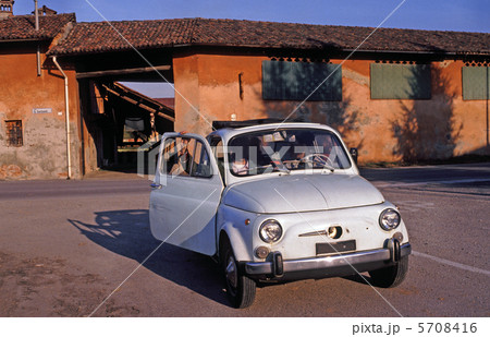 イタリアのクラッシックカー 5708416