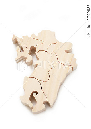 木製の九州地図 5709888