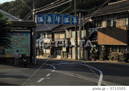 温泉津駅前 5713505