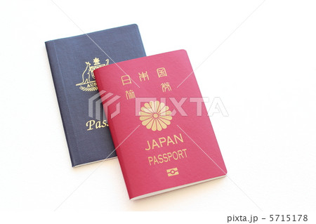 日本と外国のパスポート 日本と外国のパスポート 5715178