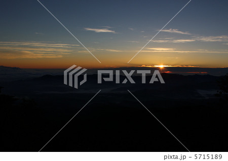 北八ヶ岳のご来光 5715189