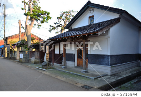 新湊散歩・浄土宗　光山寺 5715844