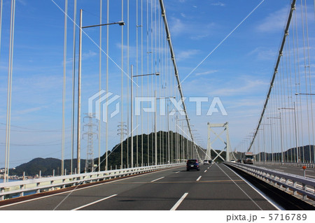 関門橋(通過中) 関門橋(通過中) 5716789