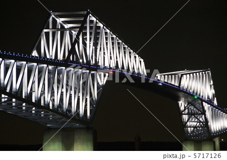 ゲートブリッジのライトアップ 5717126