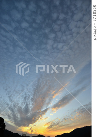 うろこ雲 5718550