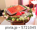 ウエディングケーキ 5721045