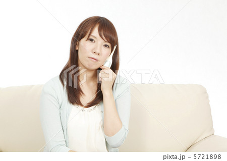 インフルエンザの女性 5721898