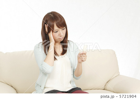 インフルエンザの女性 インフルエンザの女性 5721904