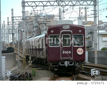 阪急 ３０００系 ３１００系 ３０７７F 伊丹線車両回送 神戸線へ 5724171