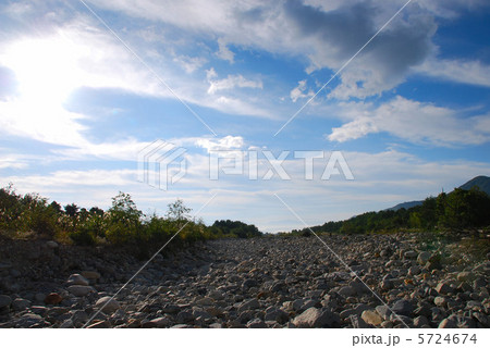 涸れた川 涸れた川 5724674