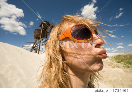 Funny woman Funny woman 5734465