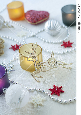 キャンドルとオーナメント キャンドルとオーナメント 5735237