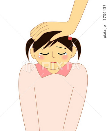 泣く女の子　なぐさめる 5736457