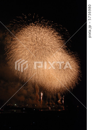 足立の花火１ 5736980