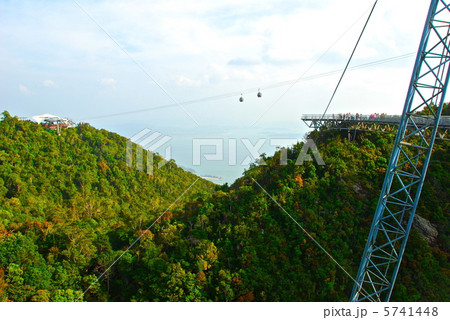 マチンチャン山のロープウェイ（ランカウイ島／マレーシア） 5741448
