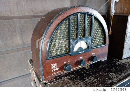 昔のラジオ 昔のラジオ 5742543