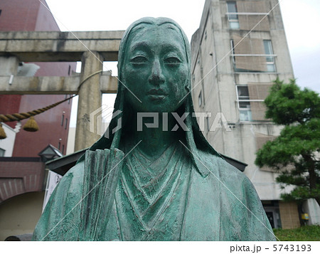 お市の方像 5743193