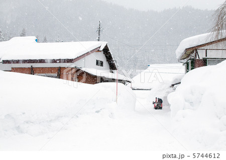 雪国 雪国 5744612