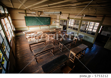 旧遷喬尋常小学校 5753212