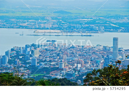 ペナンヒルからの眺め(ペナン島/マレーシア) ペナンヒルからの眺め(ペナン島/マレーシア) 5754295