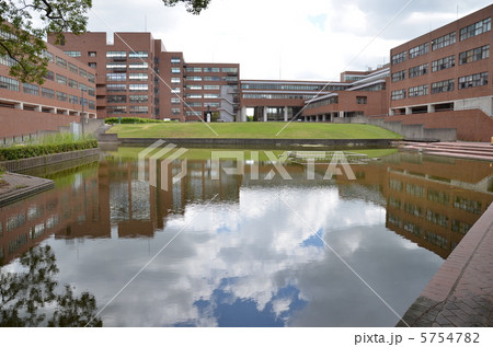 大学 大学 5754782