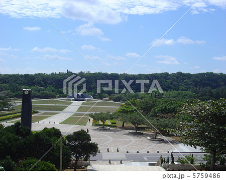 沖縄　沖縄戦跡国定公園　沖縄平和祈念堂 5759486
