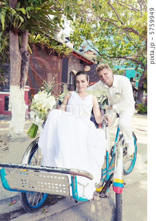 Bride and groom 5759949