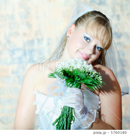 Bride 5760180