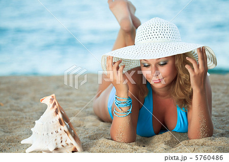Sunbathing woman 5760486