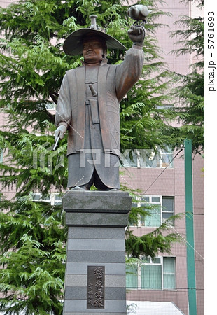 德川家康の銅像（東京都墨田区） 5761693