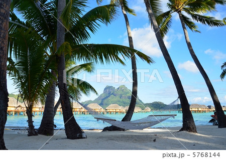 ボラボラ島・ビーチ 5768144