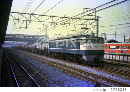 貨物列車 国鉄型EF65形 機関車 貨物列車 国鉄型EF65形 機関車 5768233