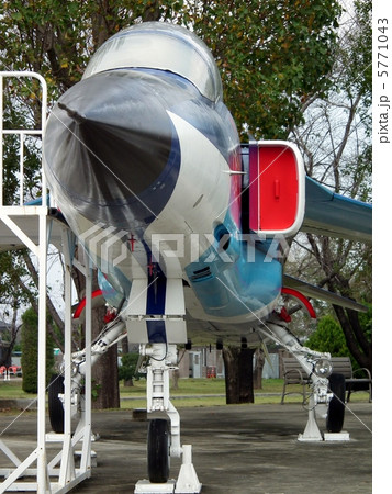 Ｔ２「ブルーインパルス機」（百里基地） 5771043