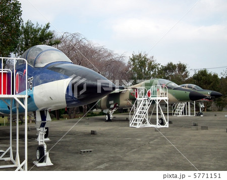 百里基地の一般展示(飛雄園) 百里基地の一般展示(飛雄園) 5771151