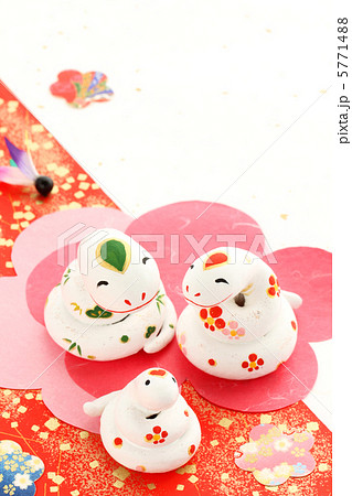 白巳・華やか家族タテ01 5771488