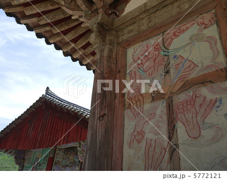 通度寺極楽宝殿那羅延金剛力士 5772121