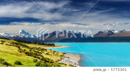 Mount Cook, New Zealand Mount Cook, New Zealand 5773301