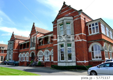 図書館 図書館 5775337