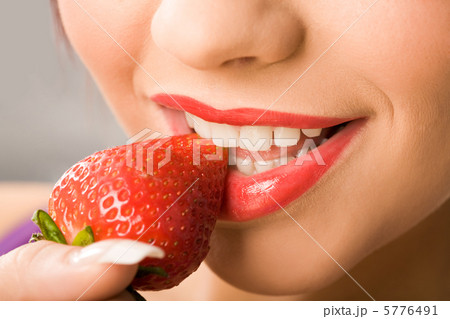 Sweet strawberry 5776491
