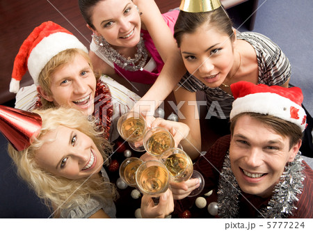 Birthday party 5777224
