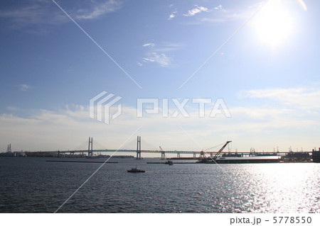 横浜ベイブリッジ 5778550